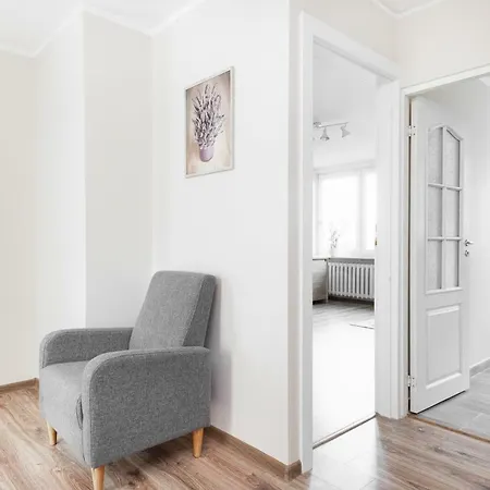 Solidarnosci By Renters Apartment Warsaw